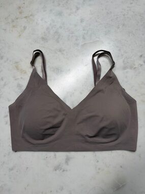 True & Co. Wireless Bralette in Taupe
